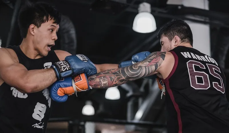 Jab boxing – đòn đấm thẳng tay trước làm nền tảng kiểm soát thế trận.